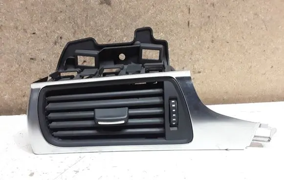 Audi A6 S6 C7 4G Dashboard side air vent grill/cover trim 4G1820901