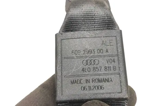 Audi Q7 4L Third row seat belt 4L0857811B 06112006 609299300A