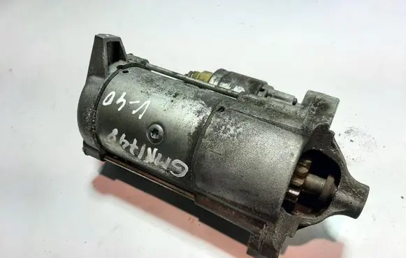 Volvo V40 Starter motor 30659576