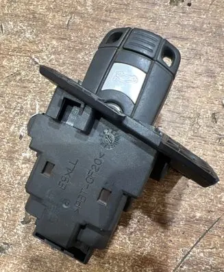BMW 3 E90 E91 Ignition lock 6954719