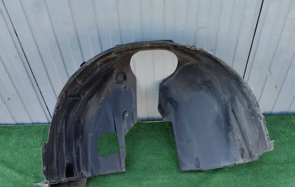 Audi Q2 - Front wheel arch liner splash guards 81A821171B