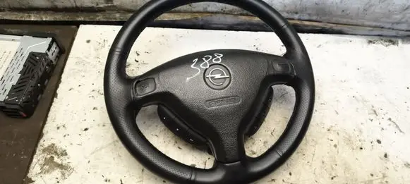 Opel Zafira A Steering wheel