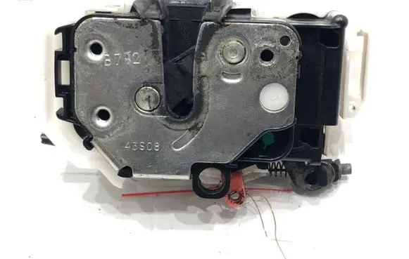 Fiat Qubo Front door lock
