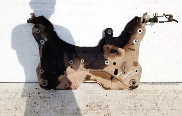 Renault Laguna II Front subframe