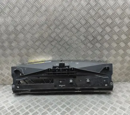 Volkswagen Multivan T7 Radiator trim 7T0805588A