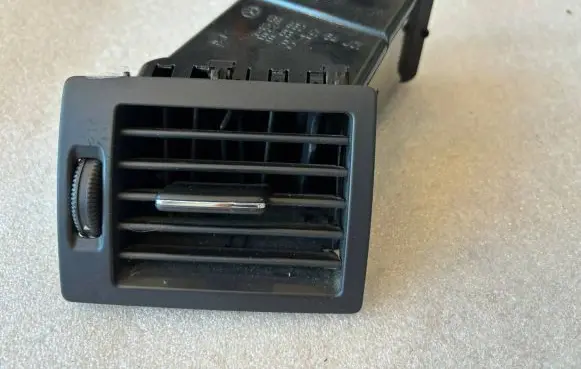 Mercedes-Benz A W169 Dashboard side air vent grill/cover trim A1698300154 1005377 1698300154
