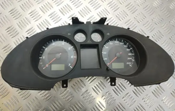 Speedometer (instrument cluster)