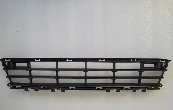 Volvo V70 Front bumper lower grill 31323794