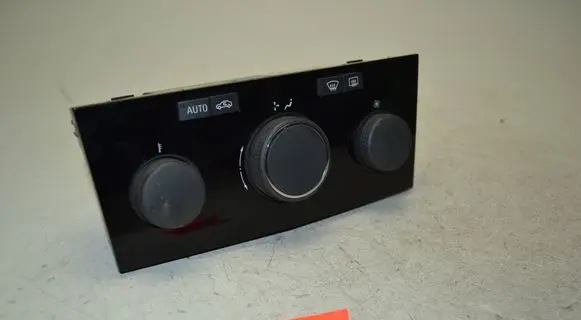 Opel Astra H Climate control unit 13274231 0AL0035C68 901513630004