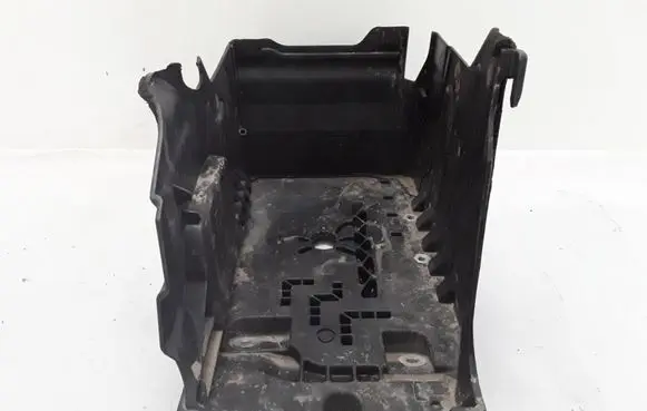 Battery bracket