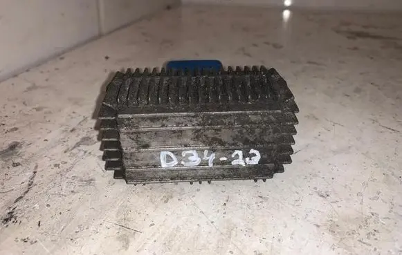 Glow plug pre-heat relay