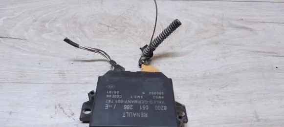 Renault Espace - Grand espace IV Parking PDC control unit/module 8200051286