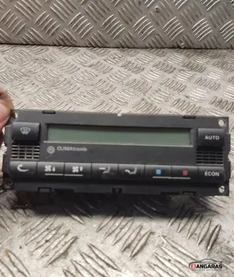 Volkswagen PASSAT B5.5 Climate control unit