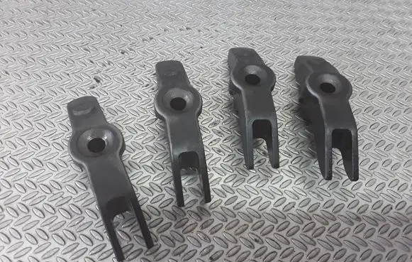 Nissan Almera Tino Fuel Injector clamp holder