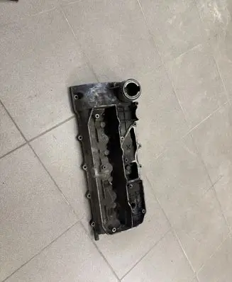 Mercedes-Benz Vito Viano W639 Rocker cam cover A6460102130