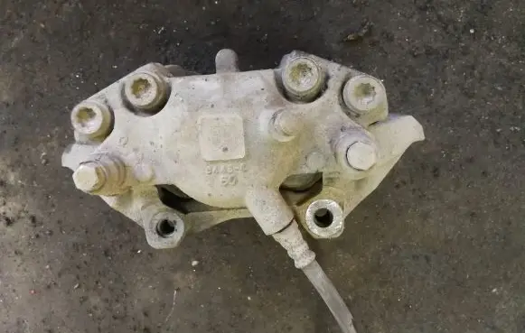 Mercedes-Benz E C207 W207 Front brake caliper