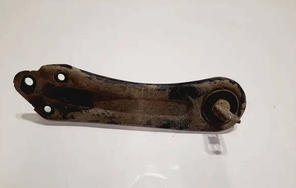 Chrysler 200 Rear control arm