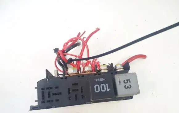 Skoda Superb B5 (3U) Fuse box set 8l0941822a