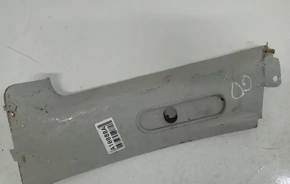 Skoda Octavia Mk1 (1U) (D) pillar trim (bottom) 6N0863313