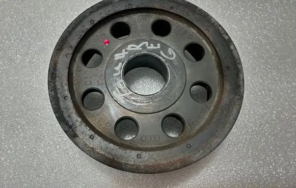 Volkswagen Touareg I Camshaft pulley/ VANOS 059109105G