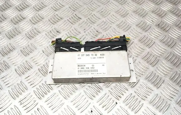 Mercedes-Benz E W210 ABS control unit/module 0265109052 0175457332