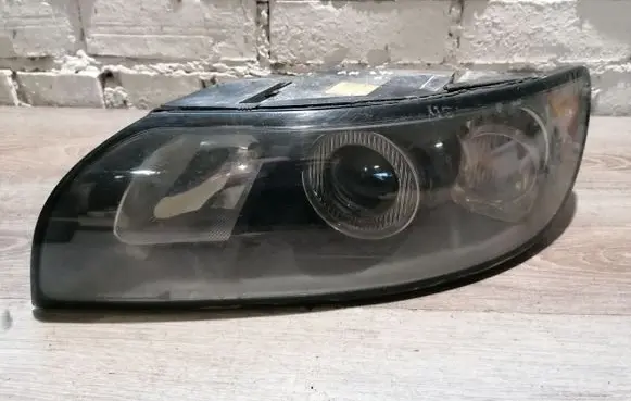 Volvo S40 Headlight/headlamp 30698873