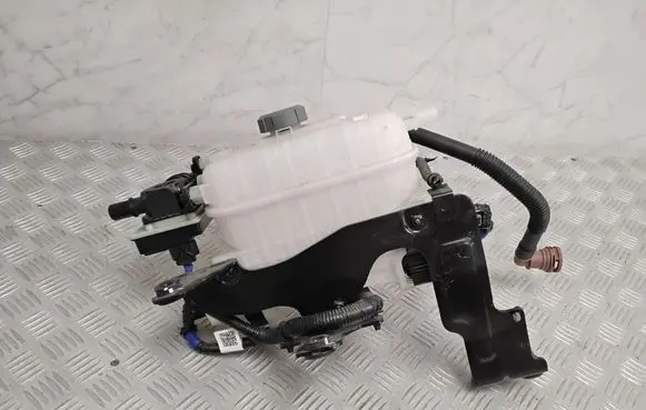 Hyundai Kona II Coolant expansion tank/reservoir 25429BF500
