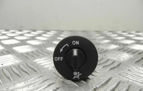 Renault Scenic II - Grand scenic II Passenger airbag on/off switch 8200169589D T5042