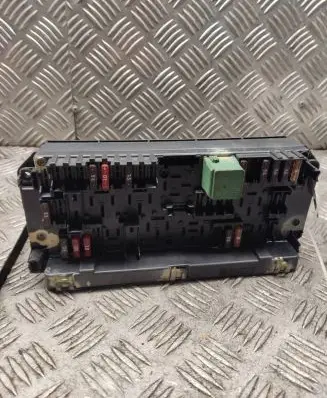 Mercedes-Benz C W204 SAM control unit A2129005812 A2129015104 A2129025505