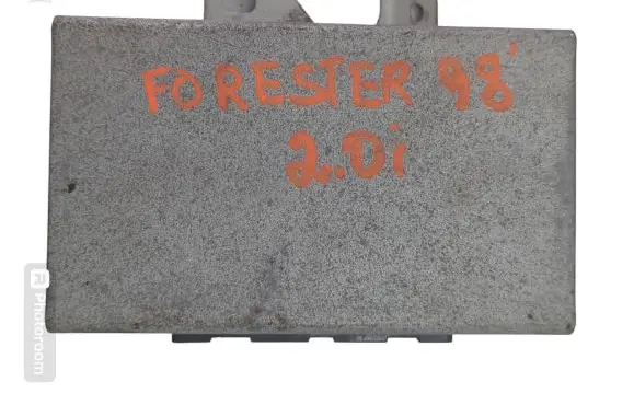 Subaru Forester SF Gearbox control unit/module 31711AD670 A64000D0A 8130