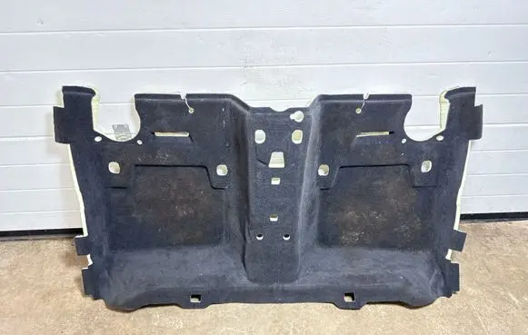 BMW 3 G20 G21 Rear floor carpet liner 7483082