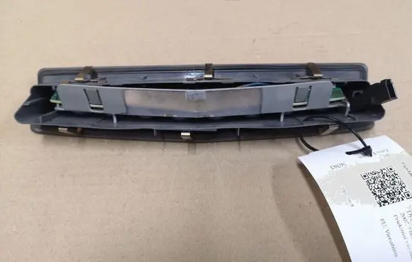 Opel Zafira B Third/center stoplight
