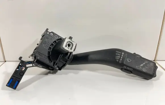 Skoda Octavia Mk2 (1Z) Wiper control stalk 1K0953519J 01203516