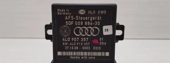 Audi A8 S8 D3 4E Light module LCM 4L0907357 5DF00888630 4L0910357