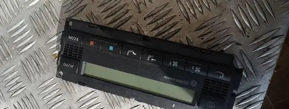 Volkswagen PASSAT B5 Climate control unit
