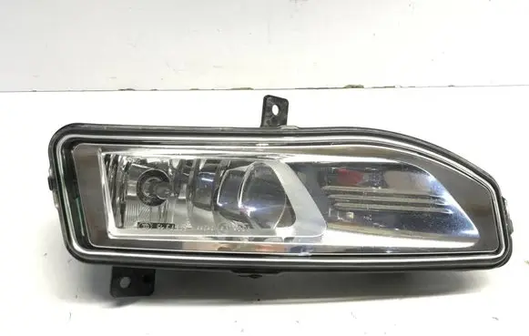 Nissan X-Trail T32 Front fog light 90078634 261558995A