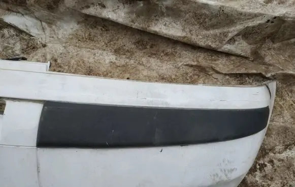 Fiat Punto (188) Front bumper splitter molding
