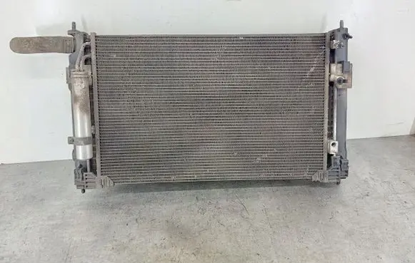 Mitsubishi Outlander Radiator set 