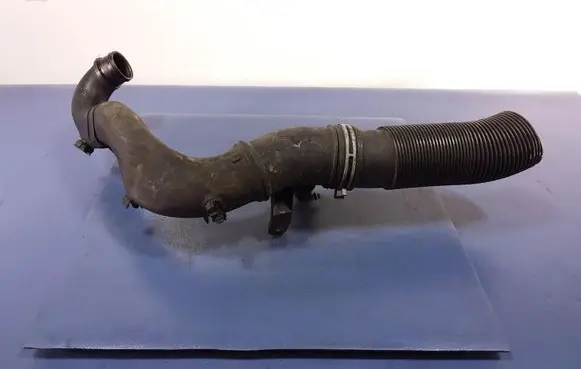 Skoda Octavia Mk1 (1U) Air intake hose/pipe PX0446037