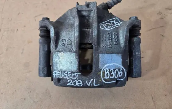Peugeot 208 I Front brake caliper 0204Y01131