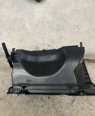 Opel Zafira B Glove box 13150268
