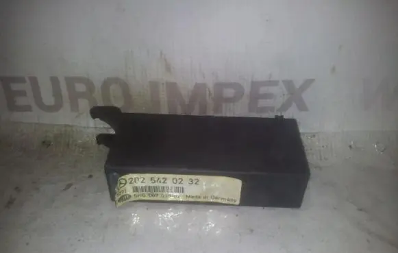 Mercedes-Benz C W202 Other control units/modules 2025420232