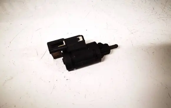Volkswagen Golf IV Brake pedal sensor switch 3b0945511c 19322010