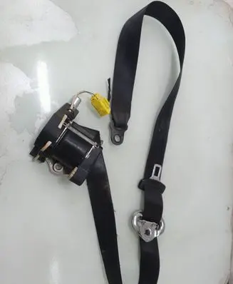 Volkswagen Caddy Front seatbelt 2K0857805B