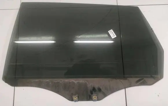 Mitsubishi Grandis Rear door window glass AS3