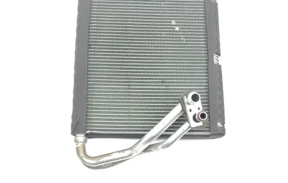 Volkswagen ID.3 Air conditioning (A/C) radiator (interior) 