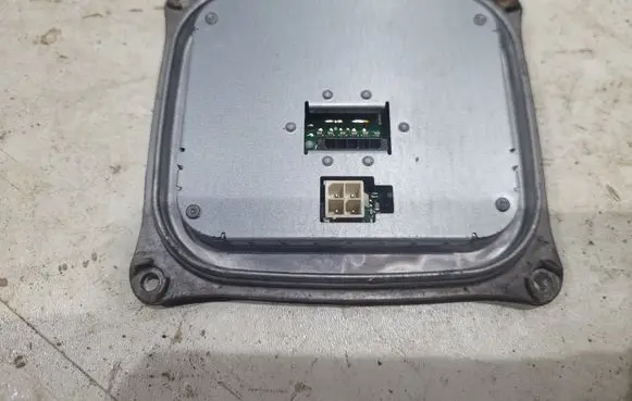 Audi A5 Headlight ballast module Xenon 8K0907472