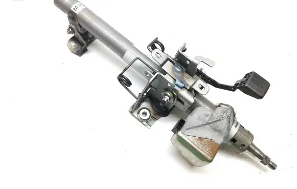 Steering wheel axle set