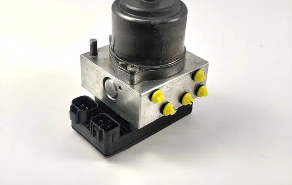 Daihatsu Terios ABS Pump 4451087401 819006790