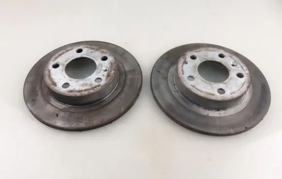 Opel Zafira A Rear brake disc 
